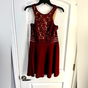 Maroon Juniors dress size large